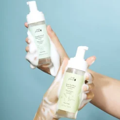 Green Tea Cloud Foam Cleanser